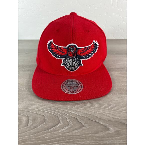 Atlanta Hawks NBA Mitchell & Ness Red Men's Snapback Hat- EUC - Picture 1 of 6